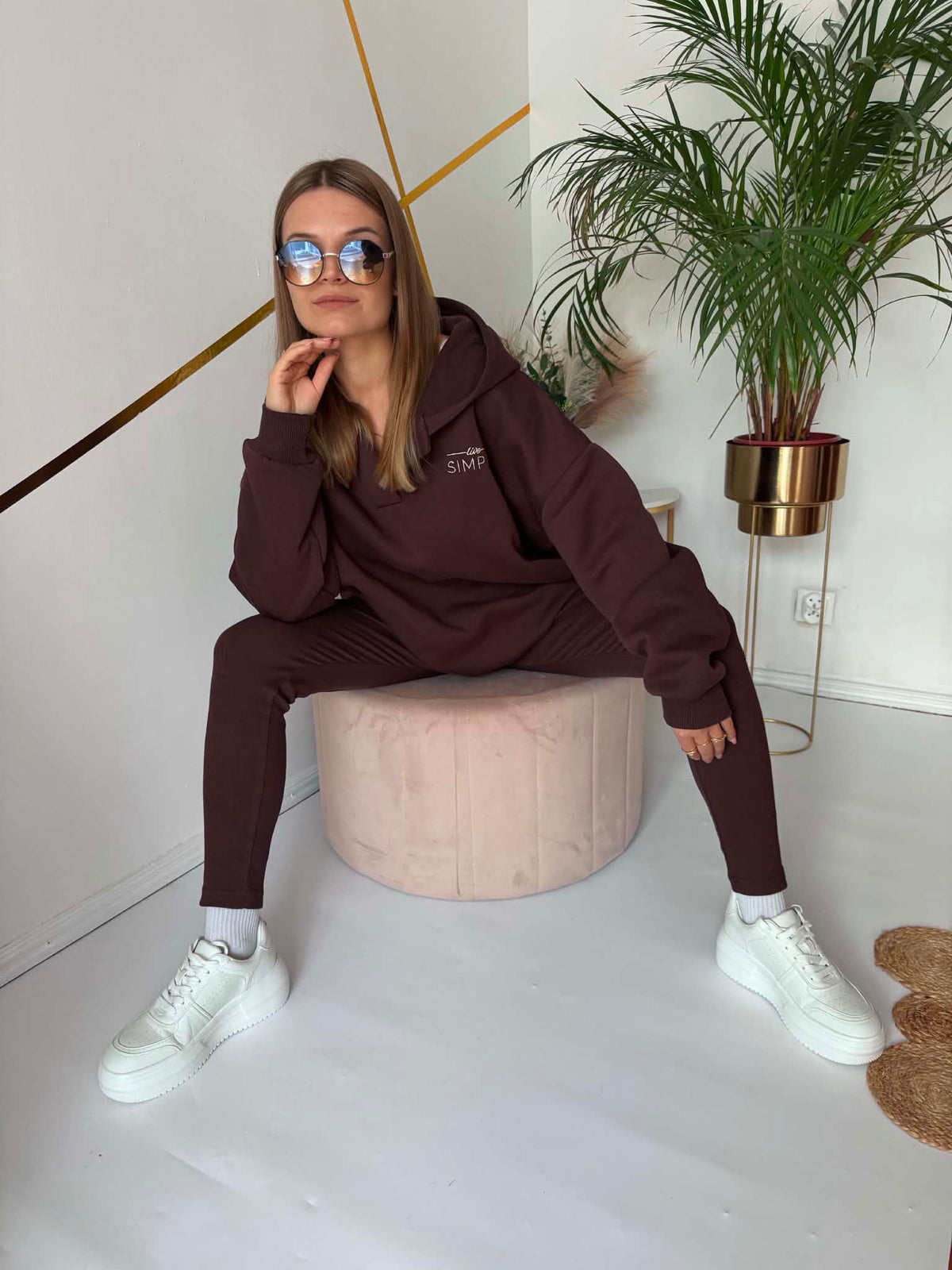 Komplet dresowy czekoladowy bluza oversize + prążkowane legginsy UNI