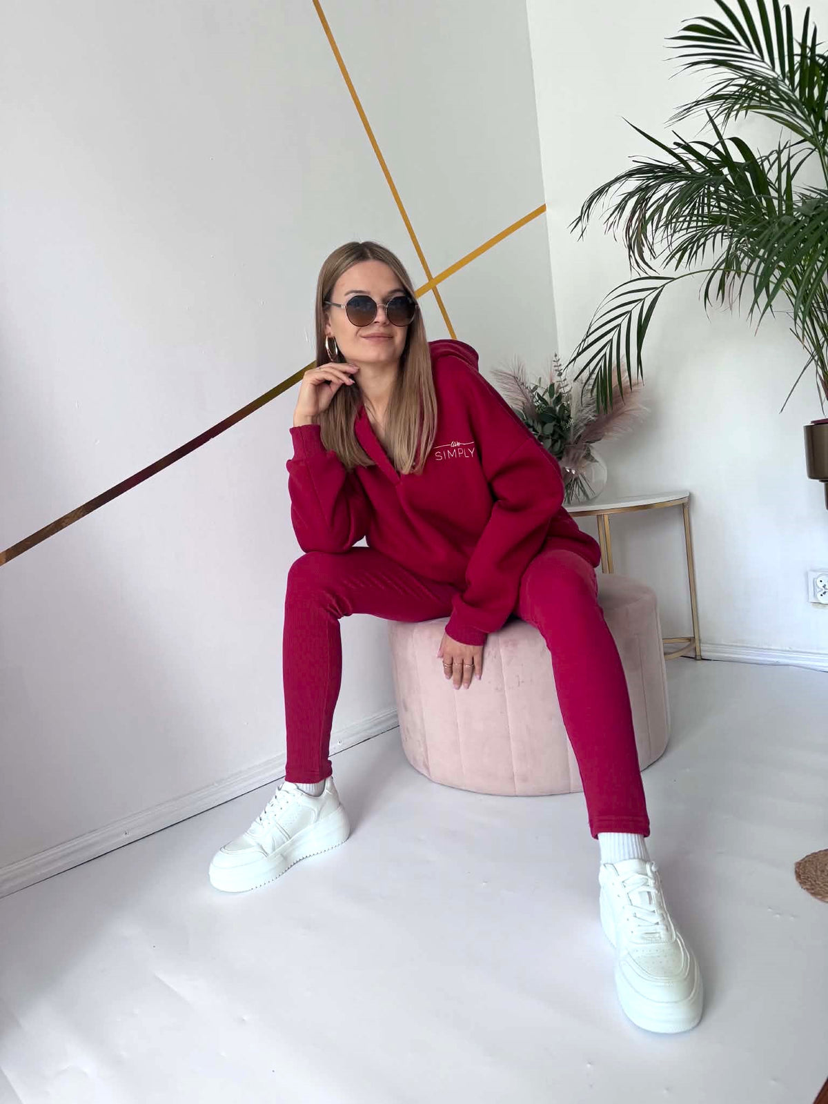 Komplet dresowy czerwony bluza oversize + prążkowane legginsy UNI