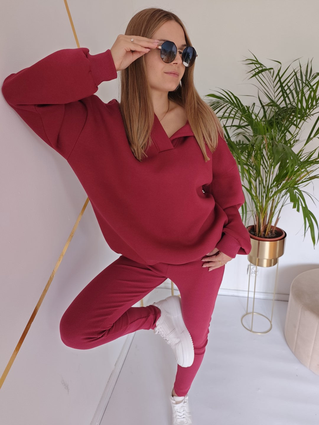 Komplet dresowy czerwony bluza oversize + prążkowane legginsy UNI