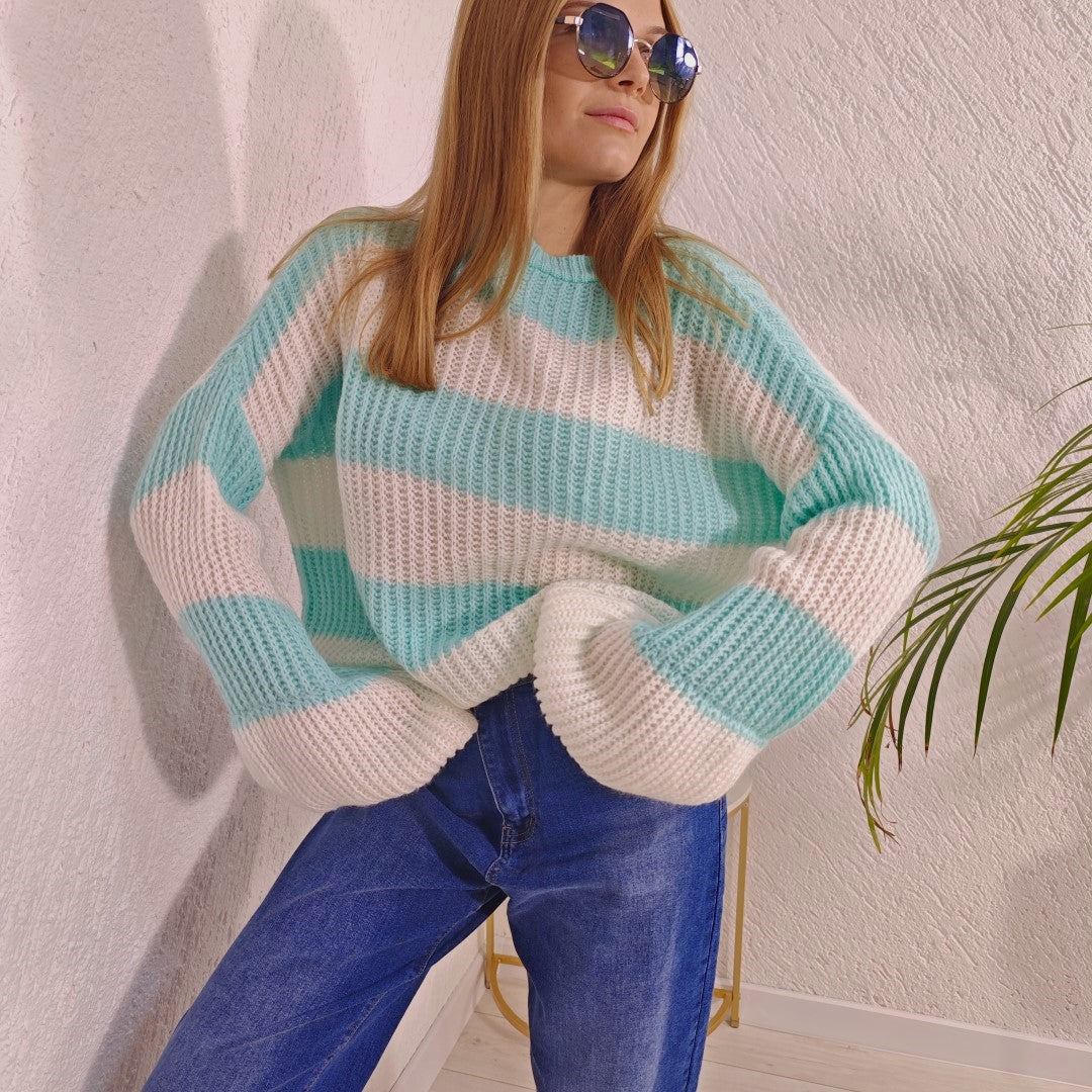 Sweter w pastelowe pasy turkusowy z moherem i wełną