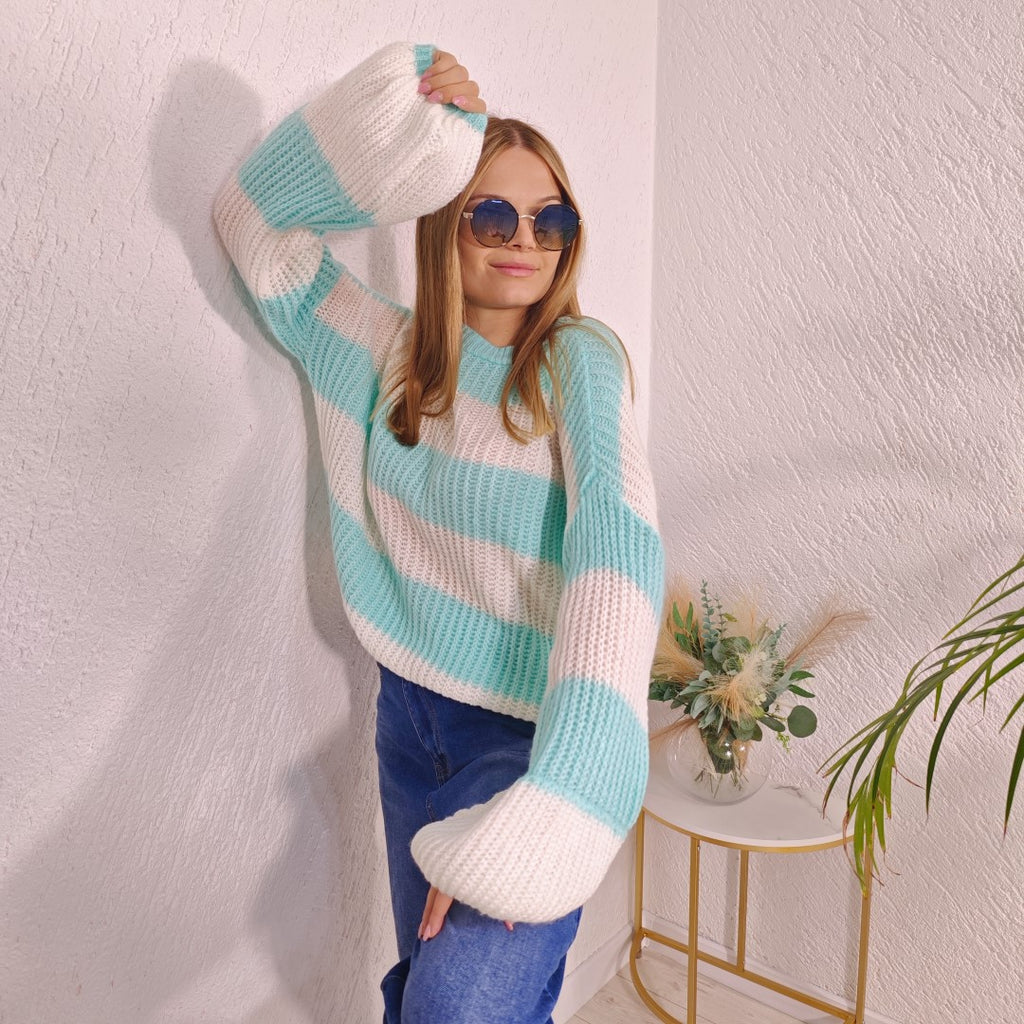 Sweter w pastelowe pasy turkusowy z moherem i wełną